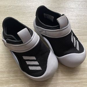 Adidas Toddler 5 - lightweight mesh